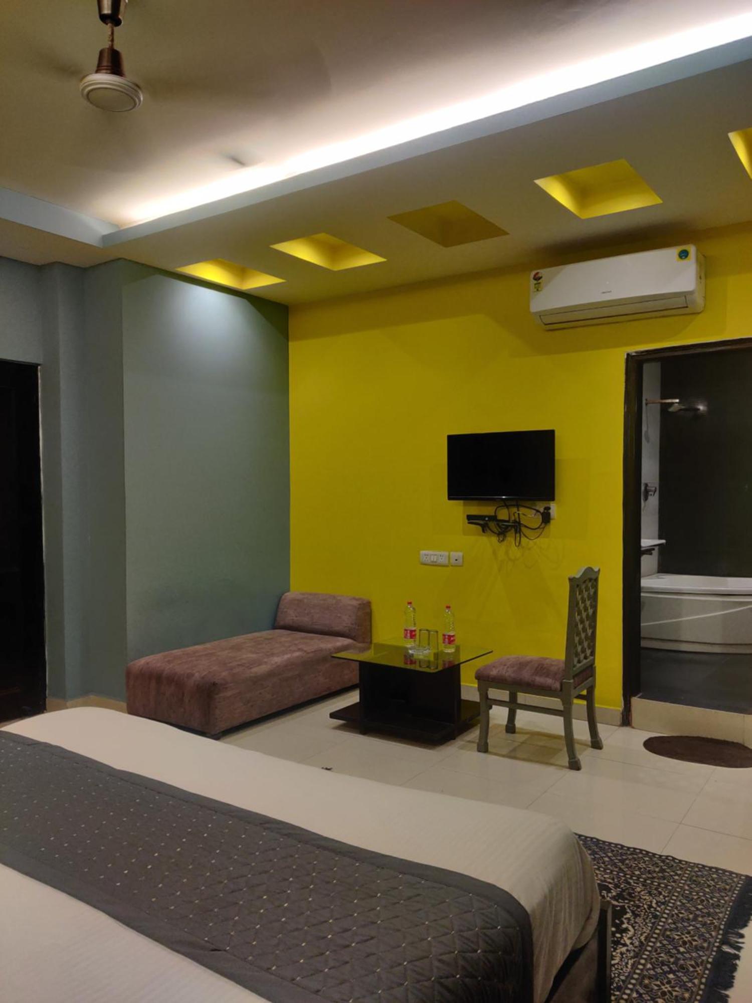 Hotel Delhi Airport Plaza Igi Airport New Delhi Exteriör bild